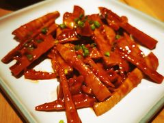 -弄堂小笼包(西青中北永旺购物中心店)