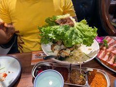 -明洞阿姨·韩式酱蟹烤肉·创意料理(三元桥店)