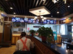 -陇兴楼兰州拉面(西安咸阳国际机场店)