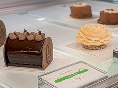 -潮一不贰·法式甜品·生日蛋糕·西式简餐(外滩店)