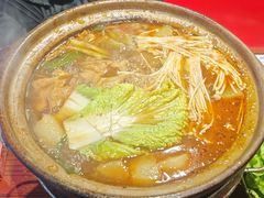 牛腩牛杂煲-沙胆彪炭炉牛杂煲(成都玉林店)