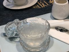 -燕庭·纯燕窝·甜品下午茶(南京西路店)