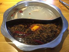 -何氏串串香火锅(翠亨店)