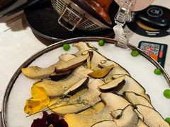 -芸山季·云南野生菌火锅(人民广场来福士店)