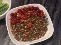 -老船舫·现做活鲜鱼馆(东郊记忆店)