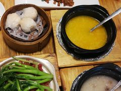 -黄金粥港式·早晚茶(海阳路店)