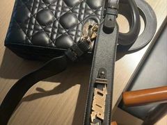 -小飞侠奢侈品回收 寄卖 养护(宝山宝龙广场店)