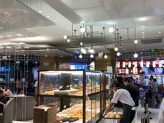 面包甜点陈列柜-奈雪的茶(湖滨银泰in77C区PRO店)