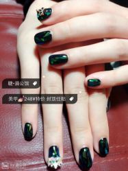-睫乐园•睫公馆•美睫美甲沙龙