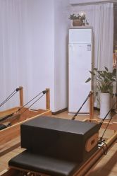 -馨媛瑜伽普拉提