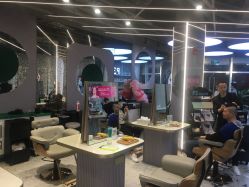 -PE SALON 