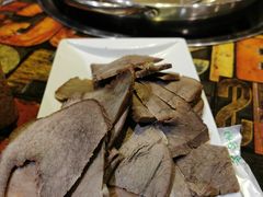 熟牛肉-刘少华贵州小黄牛·鲜牛肉火锅(总店)