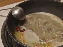 -汤宴·参须肚包鸡(南京路店)