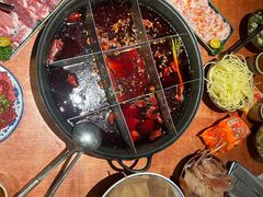 -周小明火锅(黑金冠社区店)