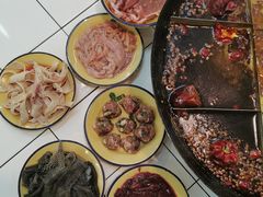 -石灰市老火锅(北滨路店)