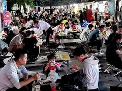 -大学城夜市