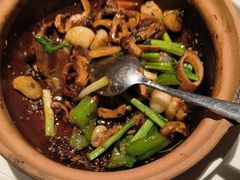 -八府香鸭·啫啫煲(华山路店)