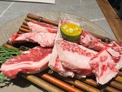 -草家酱蟹炭火烤肉店(珲春南路一店)