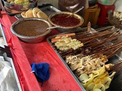 -老鼓楼麻辣烫夹馍