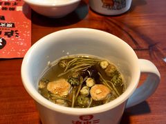 菊花茶-炉小二铜锅牛蛙•川湘菜(三里屯店)
