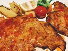 BBQ黑猪颈肉配酸辣汁-IL Forno 意坊·意大利餐厅(温州万象城店)