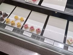 -法颂(金元宝于家堡购物中心店)