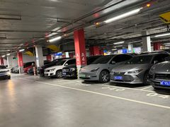 -宜家家居（上海徐汇商场店）-停车场