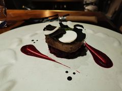 牛里脊肉配甜菜根-AZUL by FUEL蓝色·法式酒馆(琶醍店)