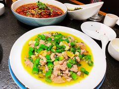 -万重锦·人文川菜馆(骡马市店)