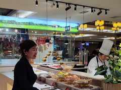 -腾阁自助餐厅(朝林广场店)