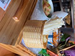 -咕嘟草帽鱼·牛奶一样的鲜鱼汤(包河万达广场创始店)