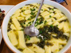 -石磨豆花家常菜·牦牛排土火锅