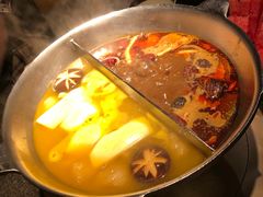 -湊湊火锅·茶憩(新中关购物中心店)