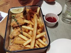 美式风味炸鸡翅配薯条-MIKAKU(万达广场上海宝山店)