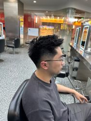 -川和潮人
