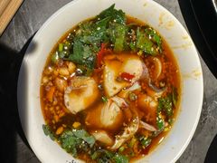 -大鱼山房鱼头火锅(老字号品质店)
