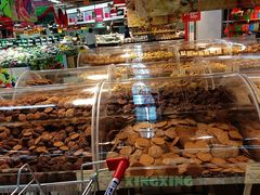 -家乐福(古北店)
