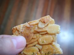 -红房子西点(汇联商厦天钥桥路店)