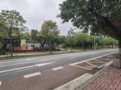 -红旗山庄(圭峰山店)