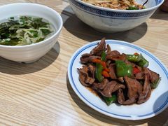 -鲁达面馆本帮风味(共康东路店)