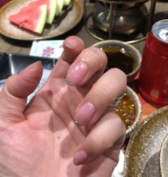 -吉吉靓甲美睫