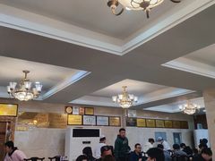 -方中山胡辣汤(顺河路店)