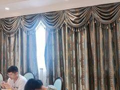 -沪华海鲜大酒楼(南汇店)