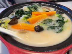 -港丽餐厅(高德置地店)