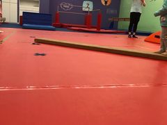 -小小运动馆(浦江店)