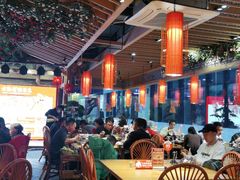 大堂-野山舂·贵州现舂酸汤火锅(鸿通城店)