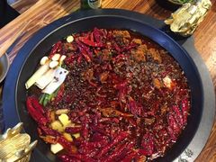 -黄潇洒老火锅(九眼桥宏济巷店)