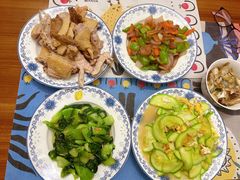 -鲸育宝宝月嫂(徐汇店)