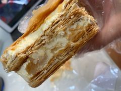 -白玉兰食品甜凤店(合生汇店)