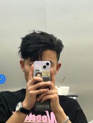 -Tloml salon